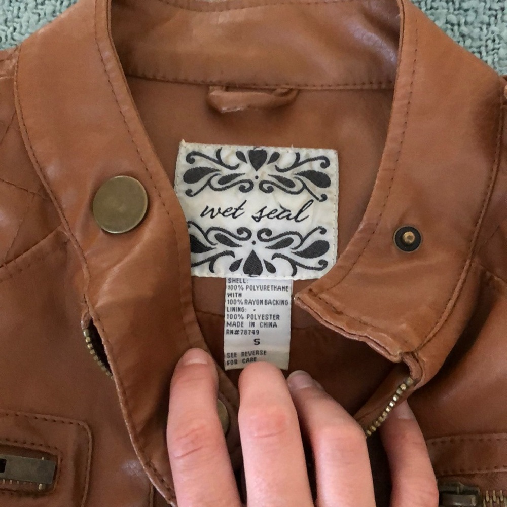 Faux leather Wet Seal camel colored jacket - Picture 2 of 4